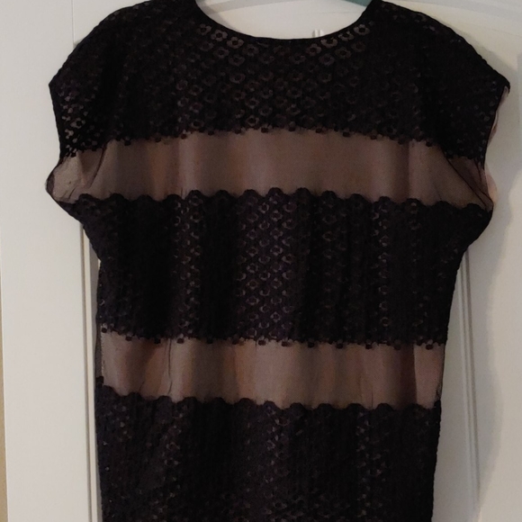 Collective Concepts Sleeveless Lace Top - Picture 7 of 7